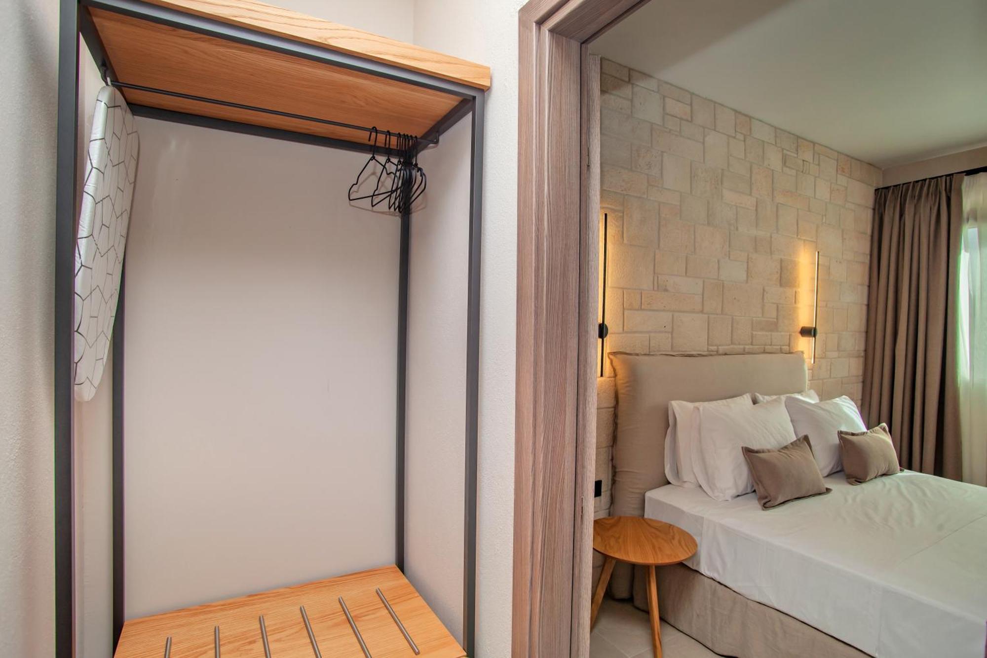 Kotinos Apartments Afytos Dış mekan fotoğraf
